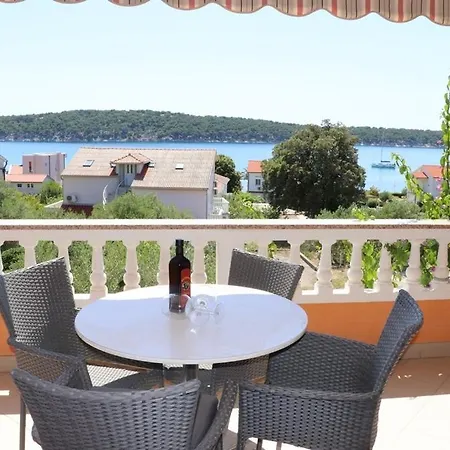 Apartamento With Parking Space Barbat, Rab - 20080 Barbat na Rabu