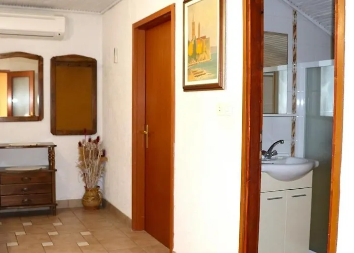 With Parking Space Barbat, Rab - 20080 Apartment